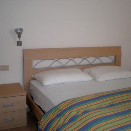 Anna Apartment Поца ди Фаса Екстериор снимка